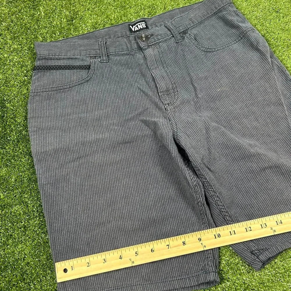 Vans Men's Grey and Black Shorts